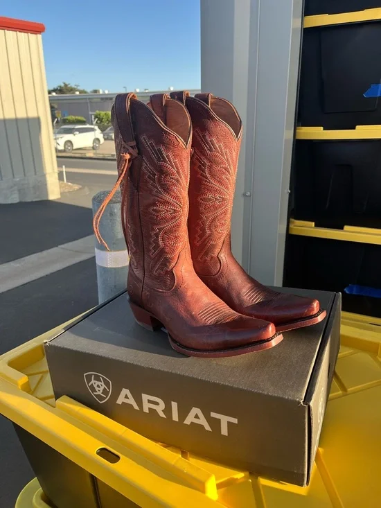 Ariat Red Brown Western Cowgirl Boots with Embroidery - Picture 1 of 4